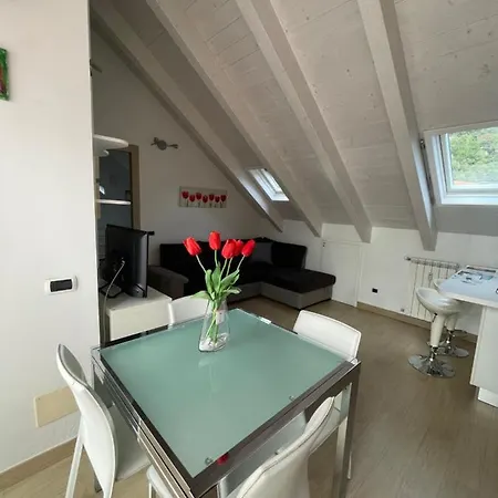 A Casa Di Laura Apartment *